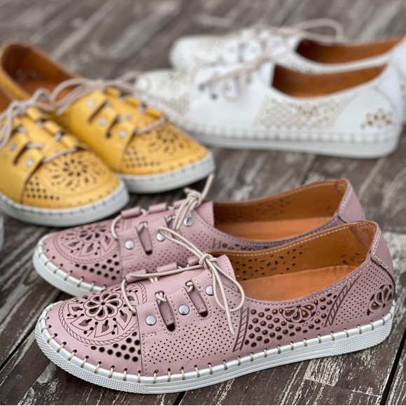 NWOT Biza Petra - Picture 3 of 9